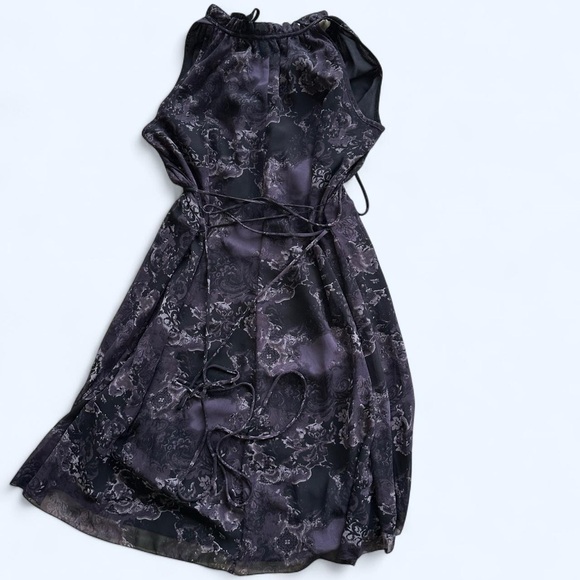Converse One Star Black and Purple Floral Midi Dress w/ Tie Back Detail- Medium - Picture 4 of 7